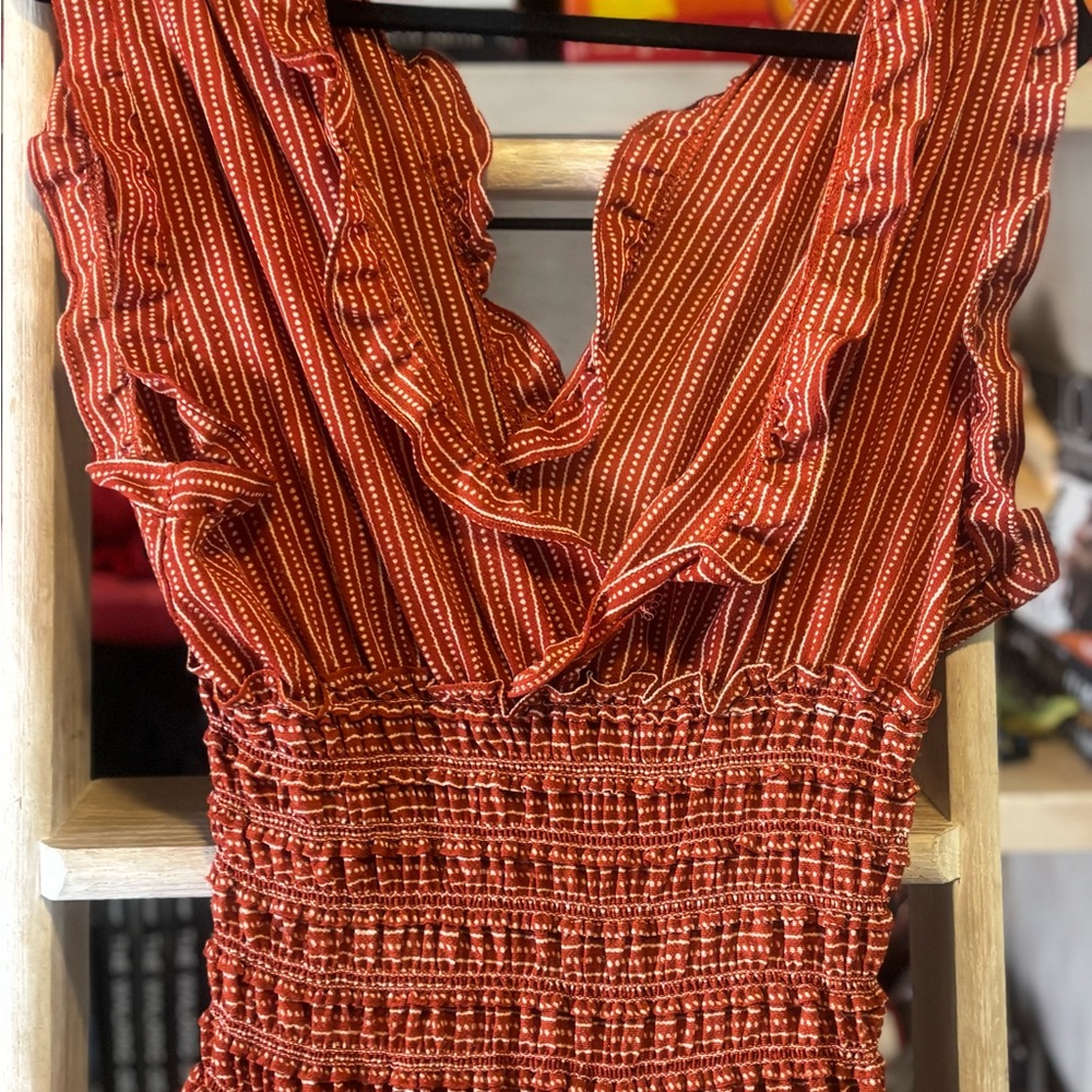 Max Studio Rust Smocked jumpsuit - Picture 3 of 4